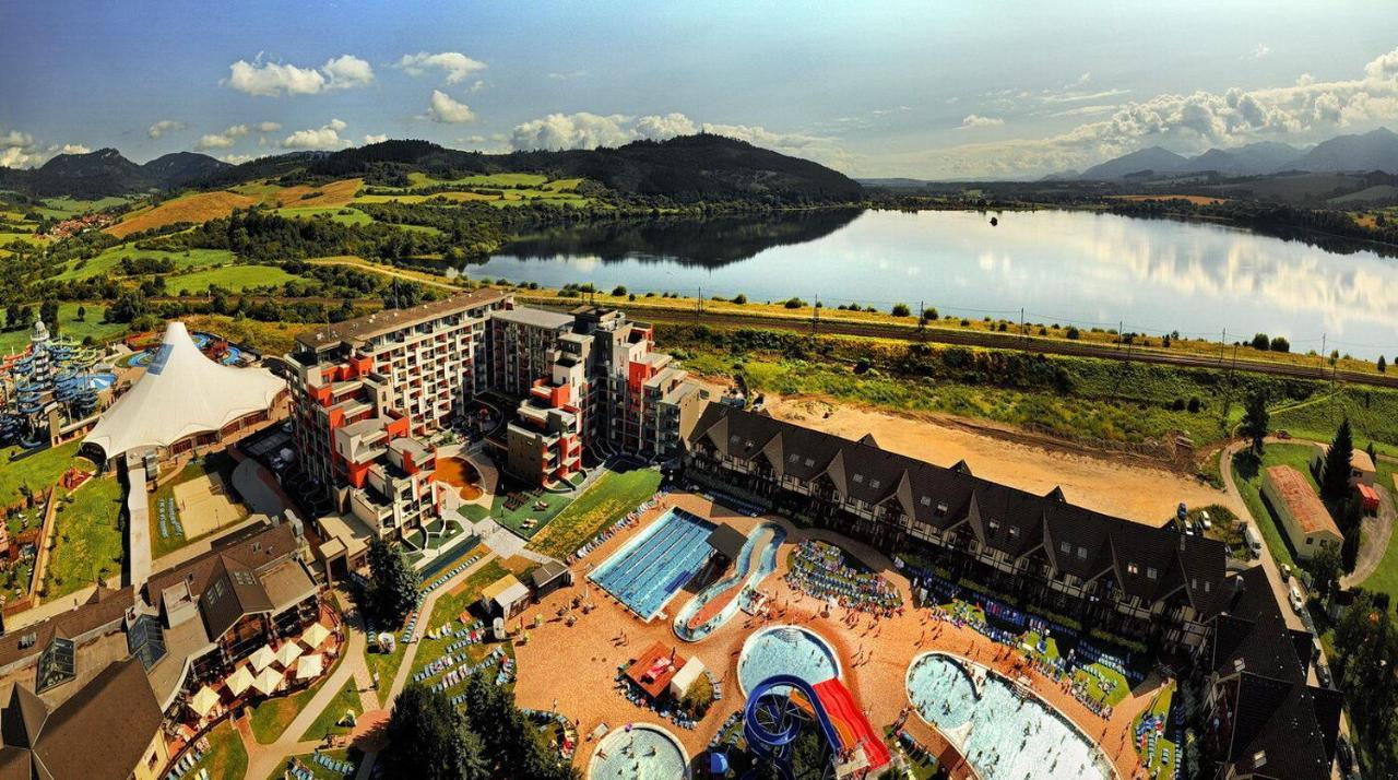 Luxapartmanbesenova Hotel Akvamarin Besenova Exterior foto