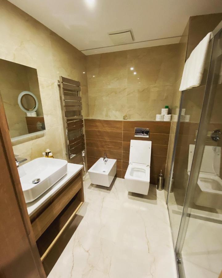 Luxapartmanbesenova Hotel Akvamarin Besenova Exterior foto